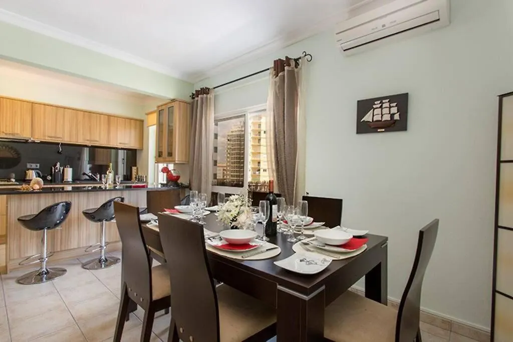 By The Beach Duplex Apartment, Armacao De Pera, Algarve - Portugal Appartamento